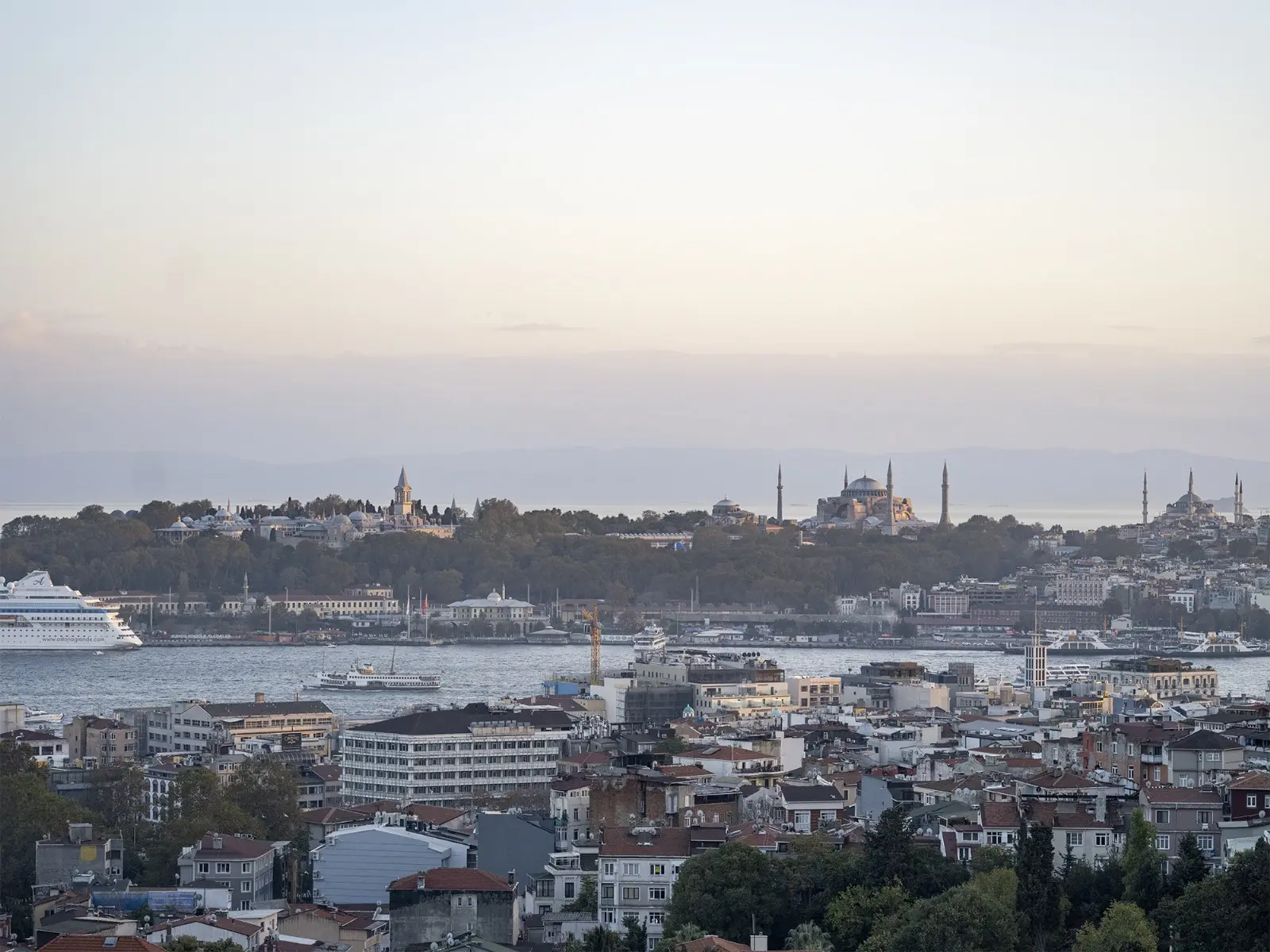 At Litera, reach up from the streets of Istanbul that smell of history.