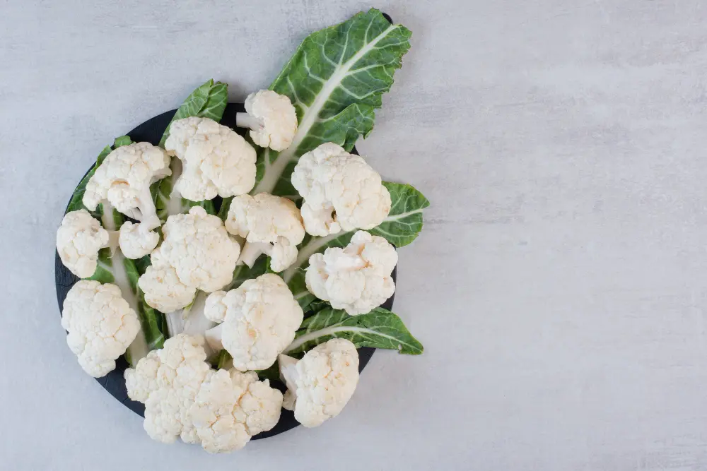 Cauliflower supports digestive health with its high fibre content.