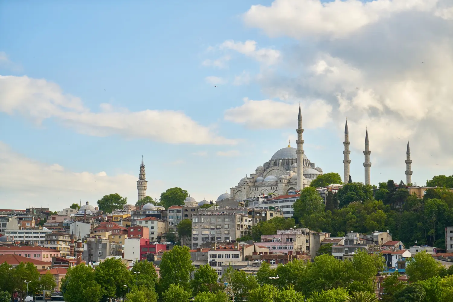 Sultanahmet is known as an indispensable stop for those who want to explore the history and culture of Istanbul.